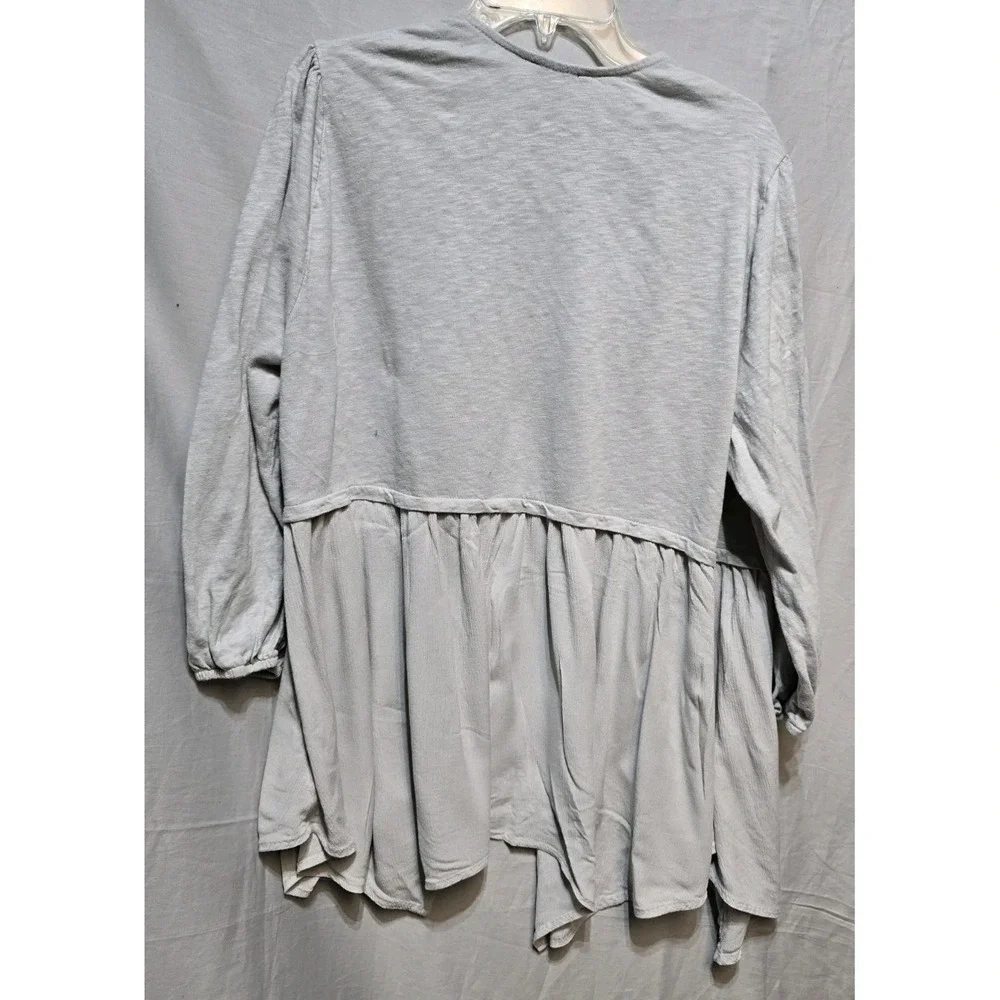 TORRID Knit Topper Cardigan Sweater Women's Size 2 Gray Long Sleeve Cotton/Rayon